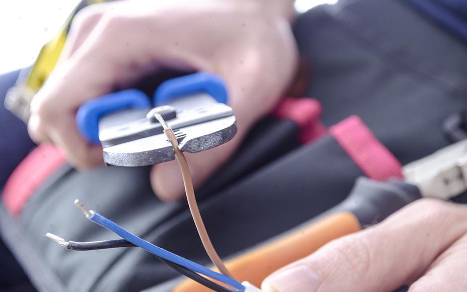 électricien urgence Louvres